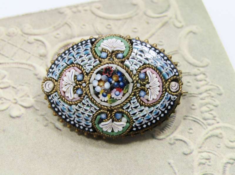 Vintage Italian Fine Micro-Mosaic Brooch