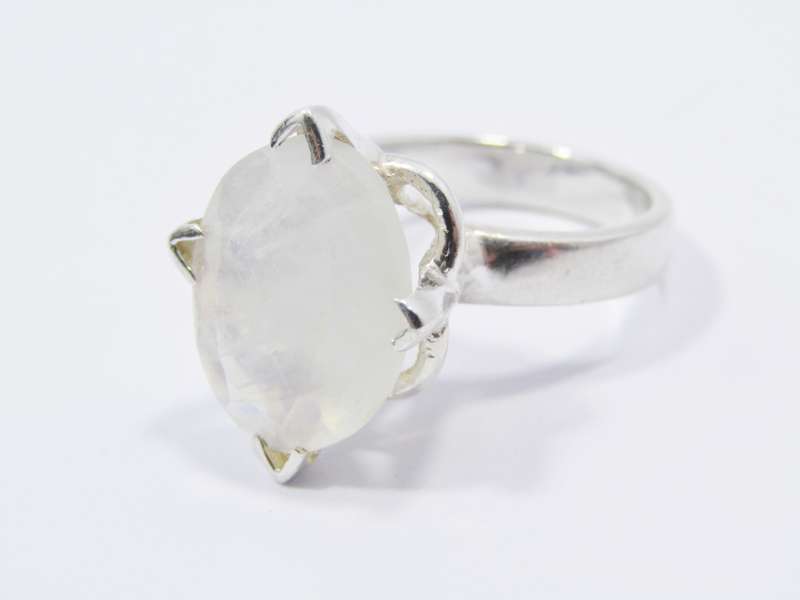 A Gorgeous Chunky Solitaire  Moonstone Ring in Sterling Silver.