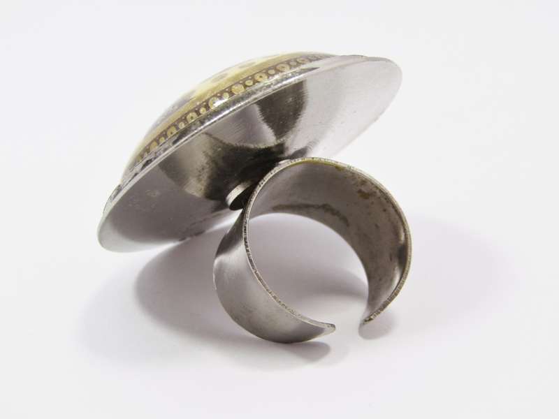 HUGE Antique Satsuma Porcelain in Costume Jewellery Ring