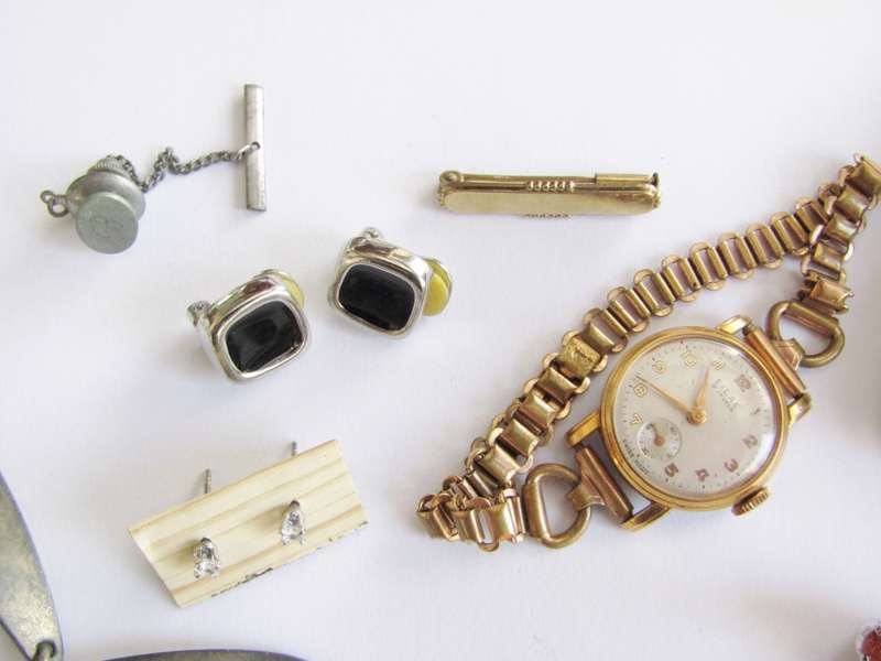 Lovely Costume Jewellery Lot in Good Condition #5
