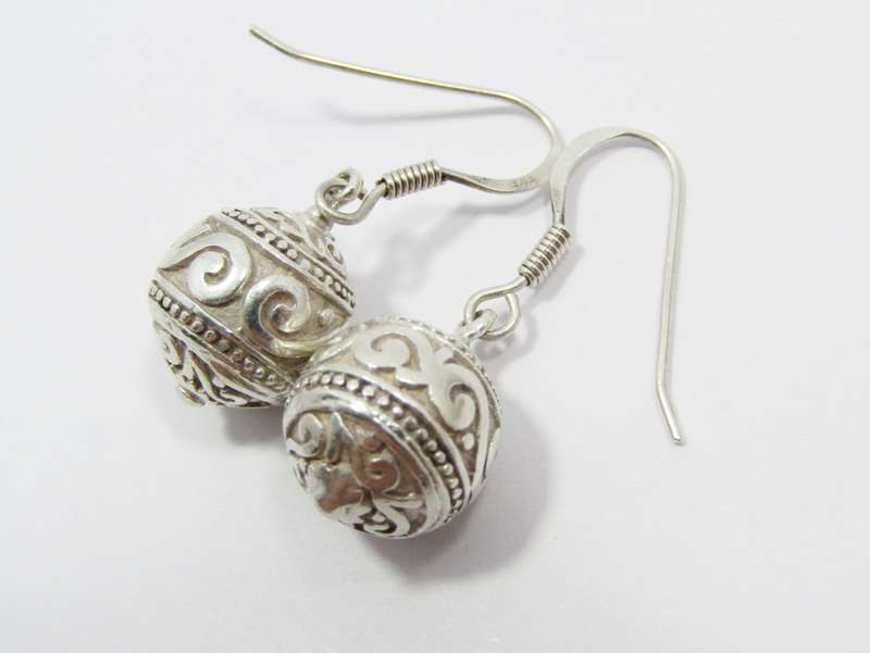 A Gorgeous Pair Repousse Design  Ball Design Earrings in Sterling Silv