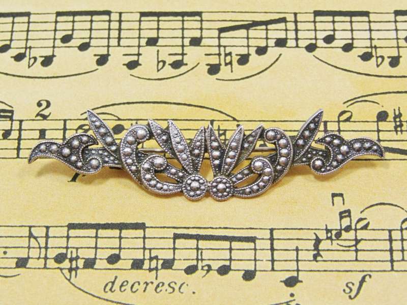 A Gorgeous Vintage Marcasite Brooch in Sterling Silver