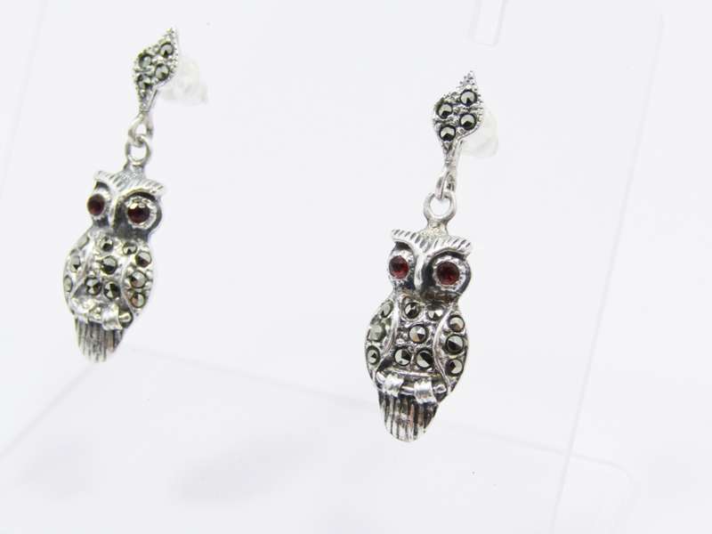 A Lovely Pair of Owl Marcasite Dangling  Earrings in Sterling Silver.