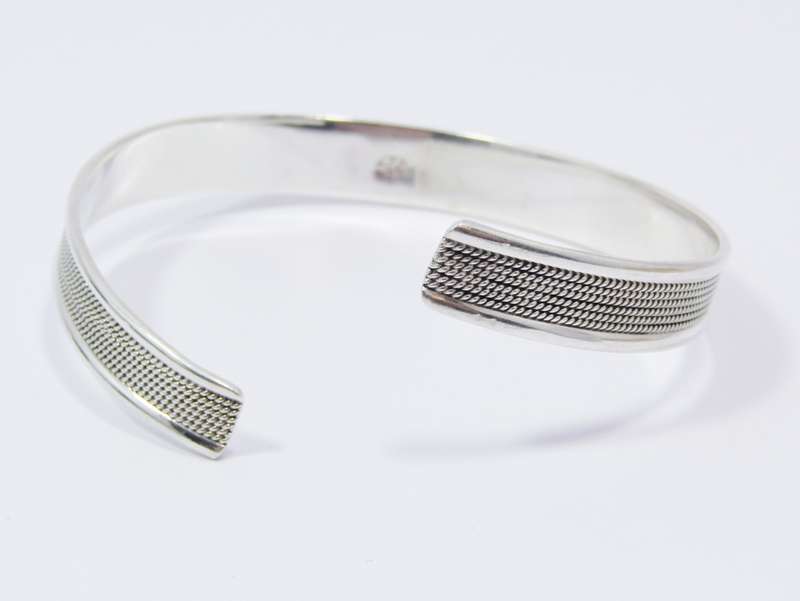 A Lovely Mesh Design Cuff Bangle in Sterling Silver.