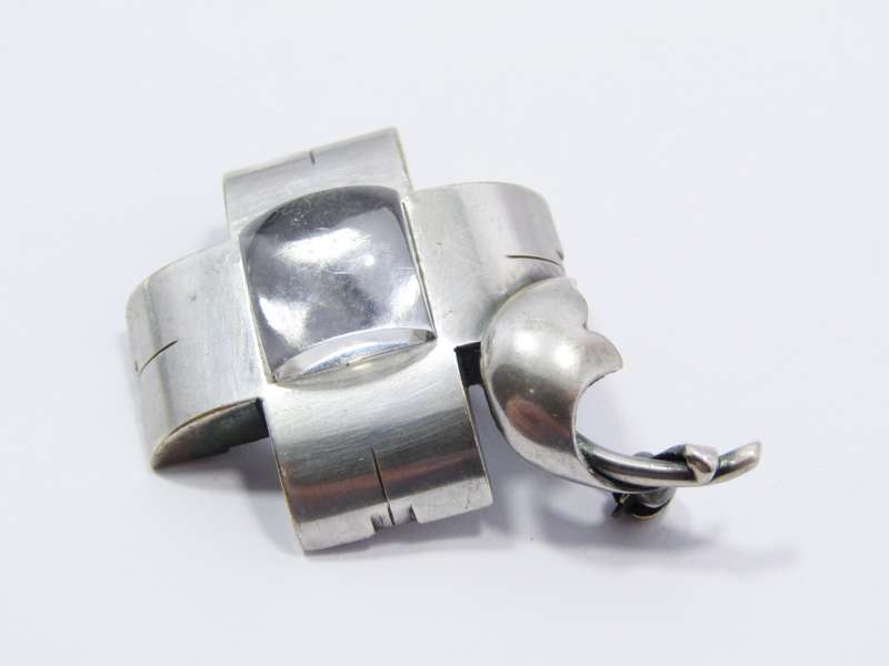 A Gorgeous Modernist Style Flower Brooch in Sterling Silver