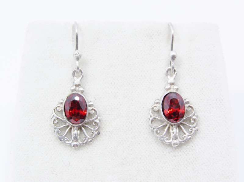 A Lovely Pair  of Vintage Design Red Stone Dangling Earrings in Sterling Silver.