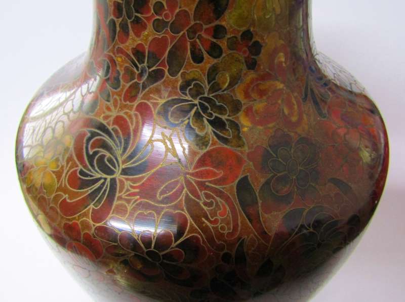 Stunning! HUGE Cloisonne Vase with Beautiful Detail