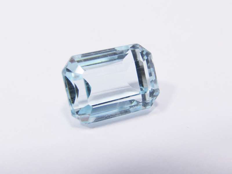 Exquisite! 6.4ct Genuine Aquamarine Gemstone, Emerald Cut