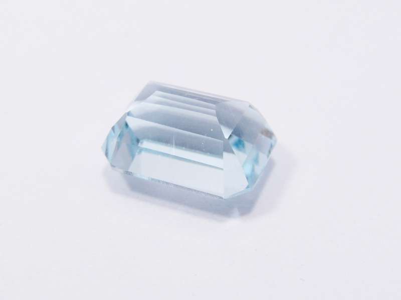 Exquisite! 6.4ct Genuine Aquamarine Gemstone, Emerald Cut