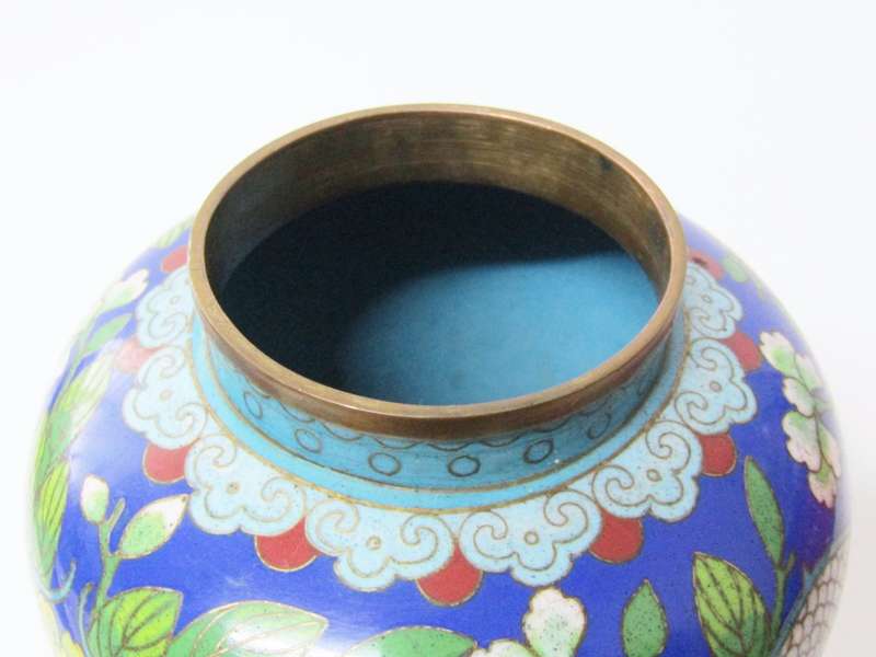 Beautiful! Antique Oriental Dragon Cloisonne Ginger Jar