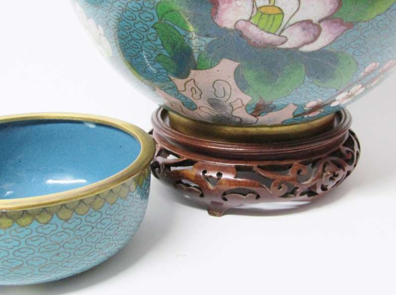 Stunning Large Oriental Cloisonne Ginger Jar