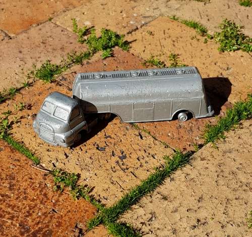 Corgi (scrap yard lot) (1960`s)