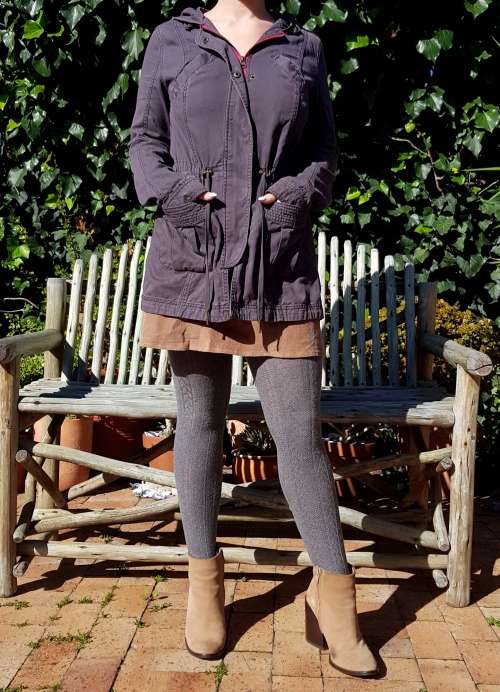 (women`s jacket) (size: S) (Mossimo) (USA)