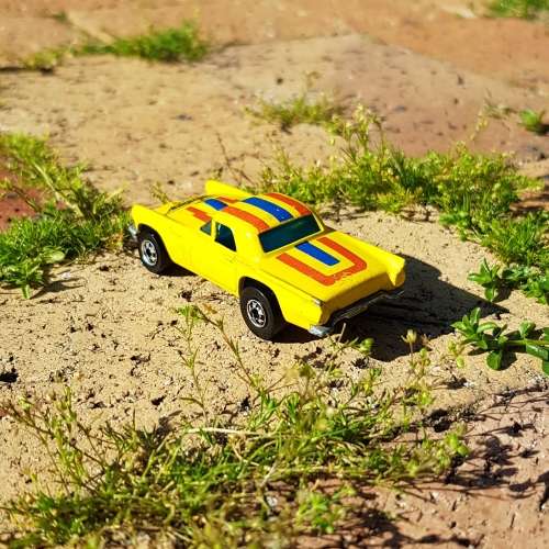 Hotwheels (`57 Thunderbird) (Mainline) (1981) (vintage die-cast)