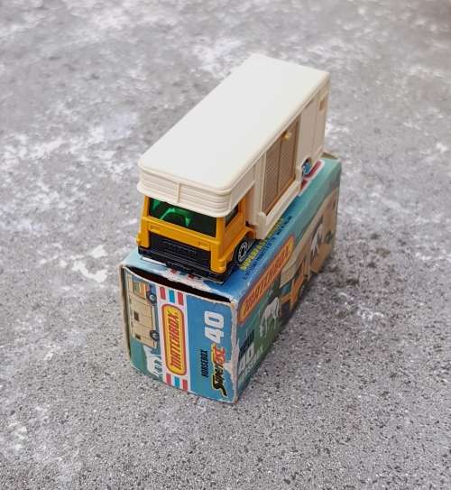 Vintage Matchbox 1977 Horse-Box (No. 40)