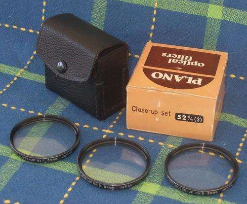 Plano close up filter kit. 52mm screw thread