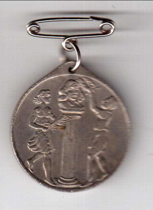 Jan Van Riebeeck 300 year commemoration medallion 1952