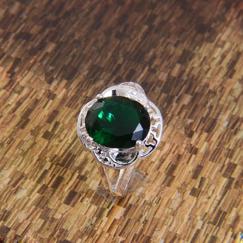 NEW FASHION SILVER PLATED EMERALD WEDDING RING SIZE 9