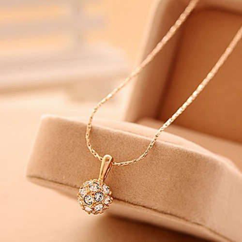 18 KT GOLD PLATED SMALL AUSTRALIAN CRYSTAL BALL WITH CHAIN