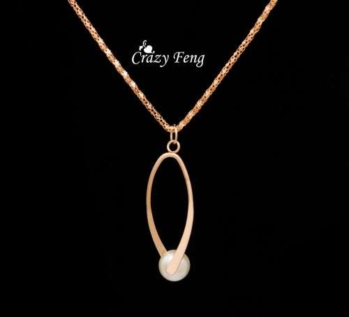 INDIAN SIMULATED GOLD PLATED NECKLACE
