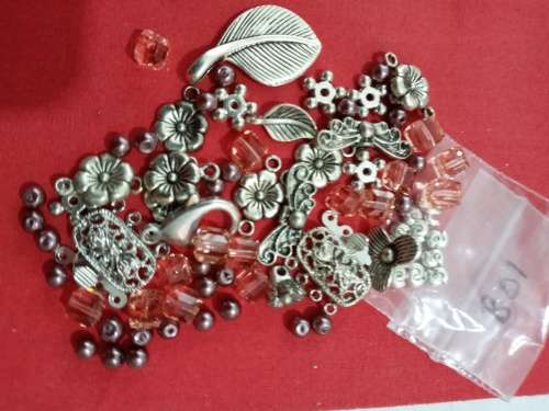 MIX AND MATCH JEWELERY MAKING NR23
