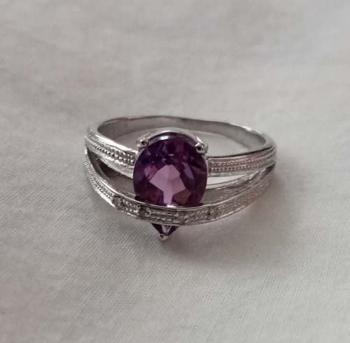 PURPLE CRYSTAL HIGH QUALITY SILVER PLATED UK SIZE7 - ONLY ONE AVAILABLE