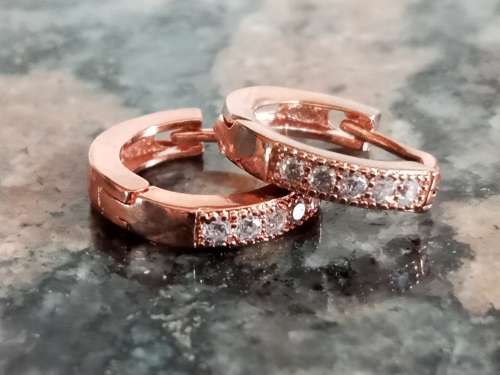 ROSE GOLD SML HOOPS