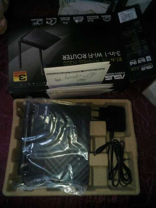 ASUS RT-N12E N300 WIFI ROUTER