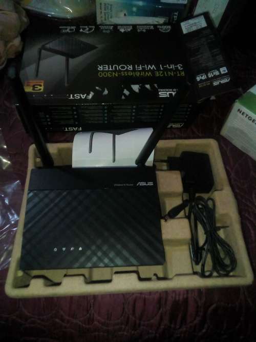 ASUS RT-N12E N300 WIFI ROUTER