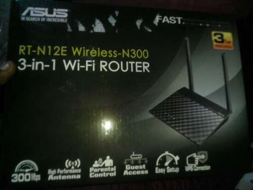 ASUS RT-N12E N300 WIFI ROUTER