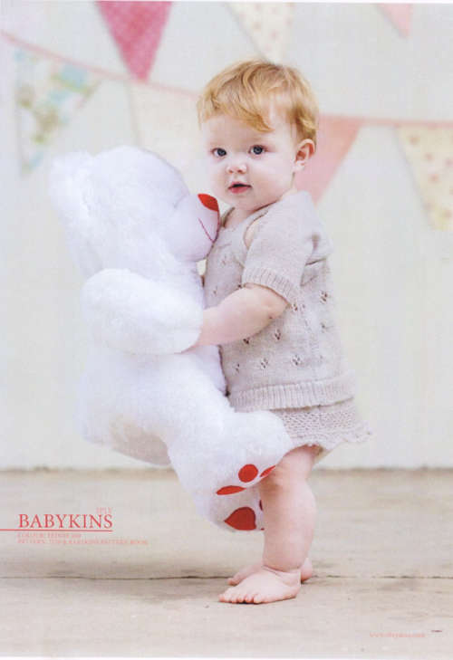 elle Yarns Babykins Double Knit Pack (500g) See the colour chart for available colours.