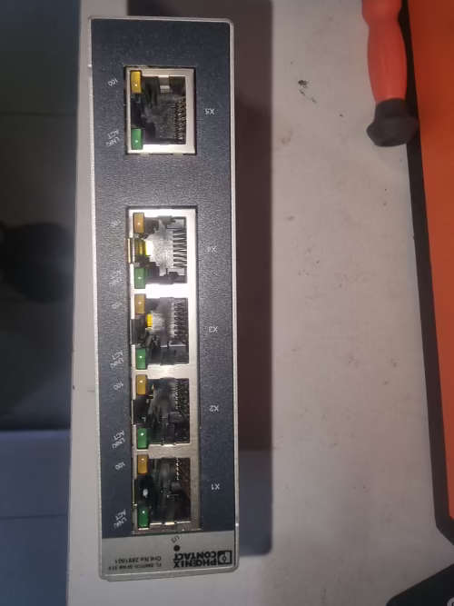 Industrial Ethernet Switch - FL SWITCH SFNB 5TX 2891001