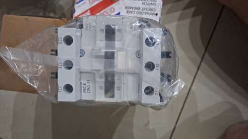 MCE D80-11 contactor
