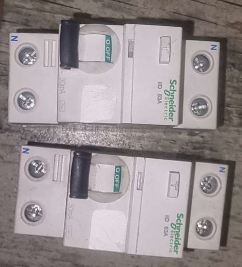 63Amp earthleakage Schneider