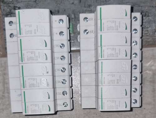 Surge arrestors 3 phase + neutral