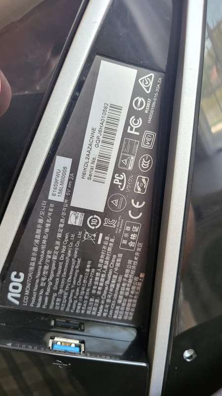 AOC E1659FWU 16` Portable LCD / LED Monitor