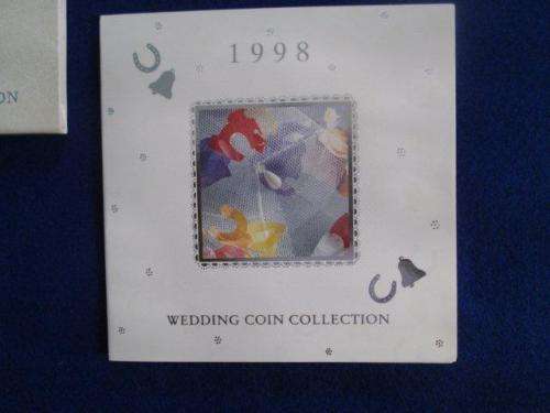 GB/UK 1998 ROYAL MINT WEDDING GIFT 9 COINS SET.