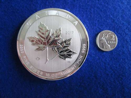 CANADA 50 Dollars 2017 - 10 Oz FINE SILVER with Maple Leaf privy PROOF COIN encapsulated.