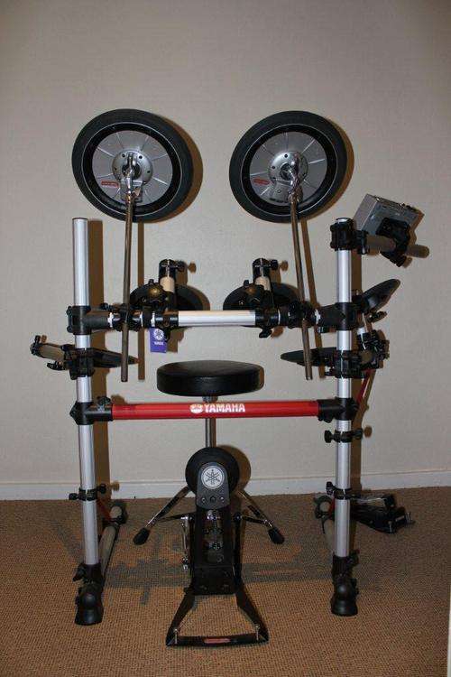 Very Special!  Yamaha DTXPRESS IV Standard Electronic Drumkit.