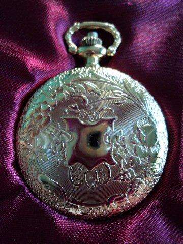"Golden Rococo"  1890s - style  Replica Quartz Pocket Watch.