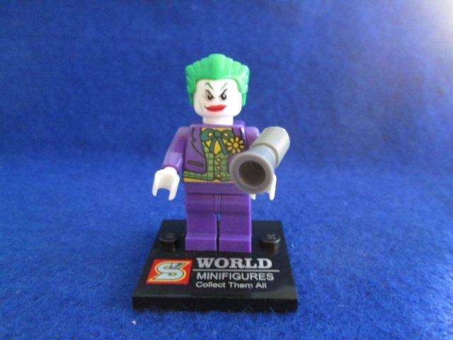 World  Minifigures - Not lego.  (Lego Compatible).