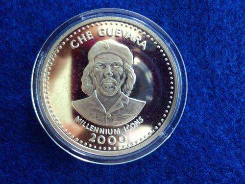 - Che Guevara - Somalia 2000 Millennium icon series 25 shillings coin in capsule. Uncirculated.