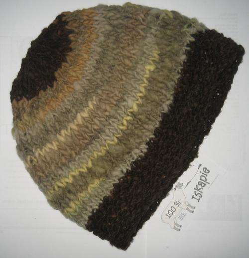 eco beanie hand spun 100% wool natural kettle dye with plants lichen knitted