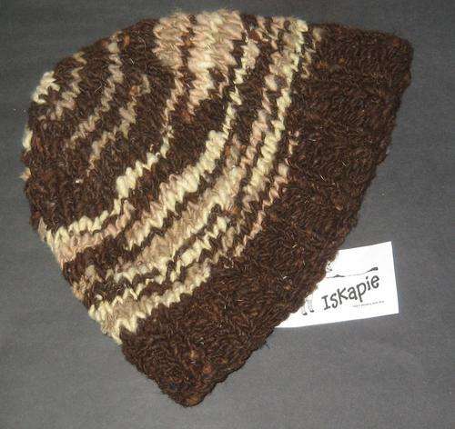 Beanie 100% handspun merino wool dyed with natural dyes