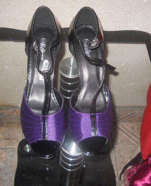 WEEKEND SPECIAL ONLY!!R135 SUMMER SALE- GORGEOUS ROYAL PURPLE AND BLACK HEELS!!!