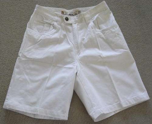 WHITE SHORTS