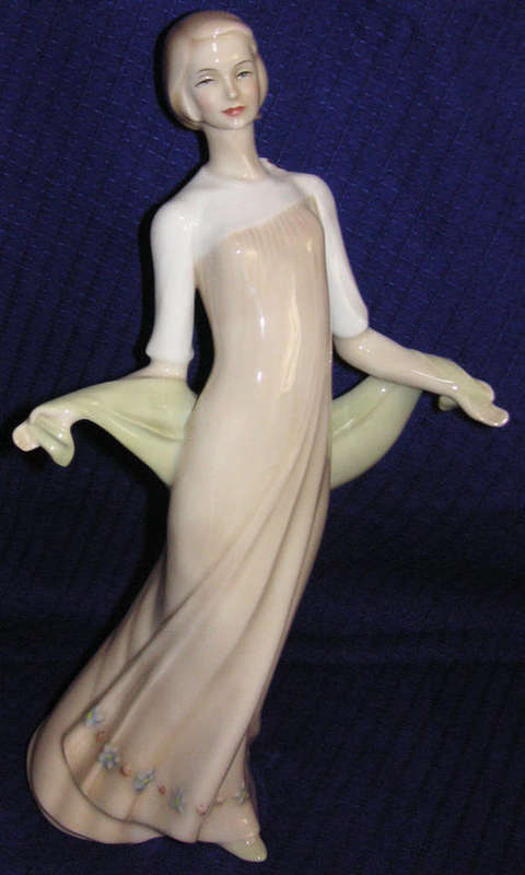 Royal Doulton Figurine  -  "Enchanting Evening"