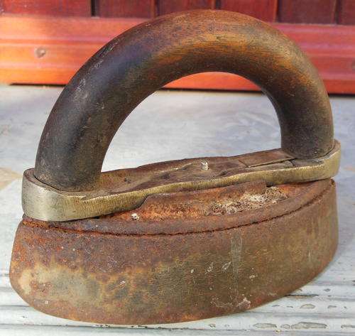VINTAGE COAL STOVE IRON