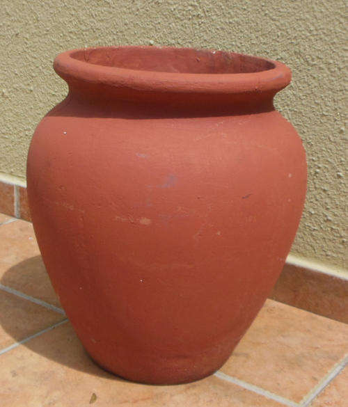 TERRACOTTA GARDEN POT #2 - COLLECTION ONLY