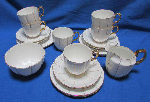 ROYAL ALBERT  UN-NAMED TEA SET - WHITE WITH GOLD TRIM